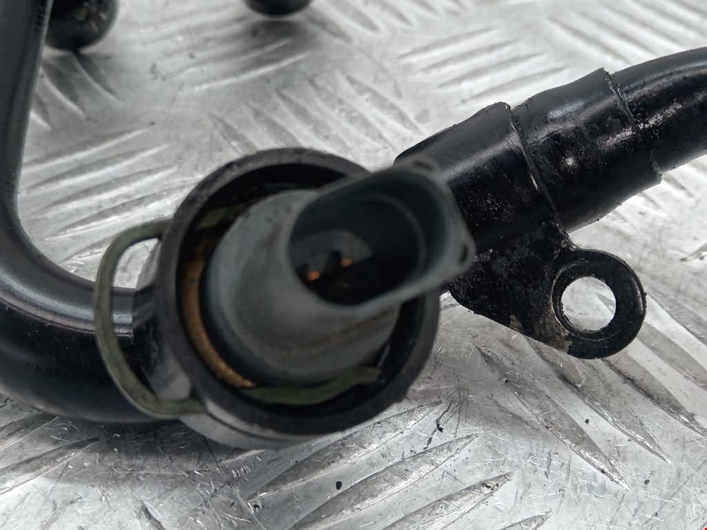 Патрубок VOLKSWAGEN Phaeton 2002-2016