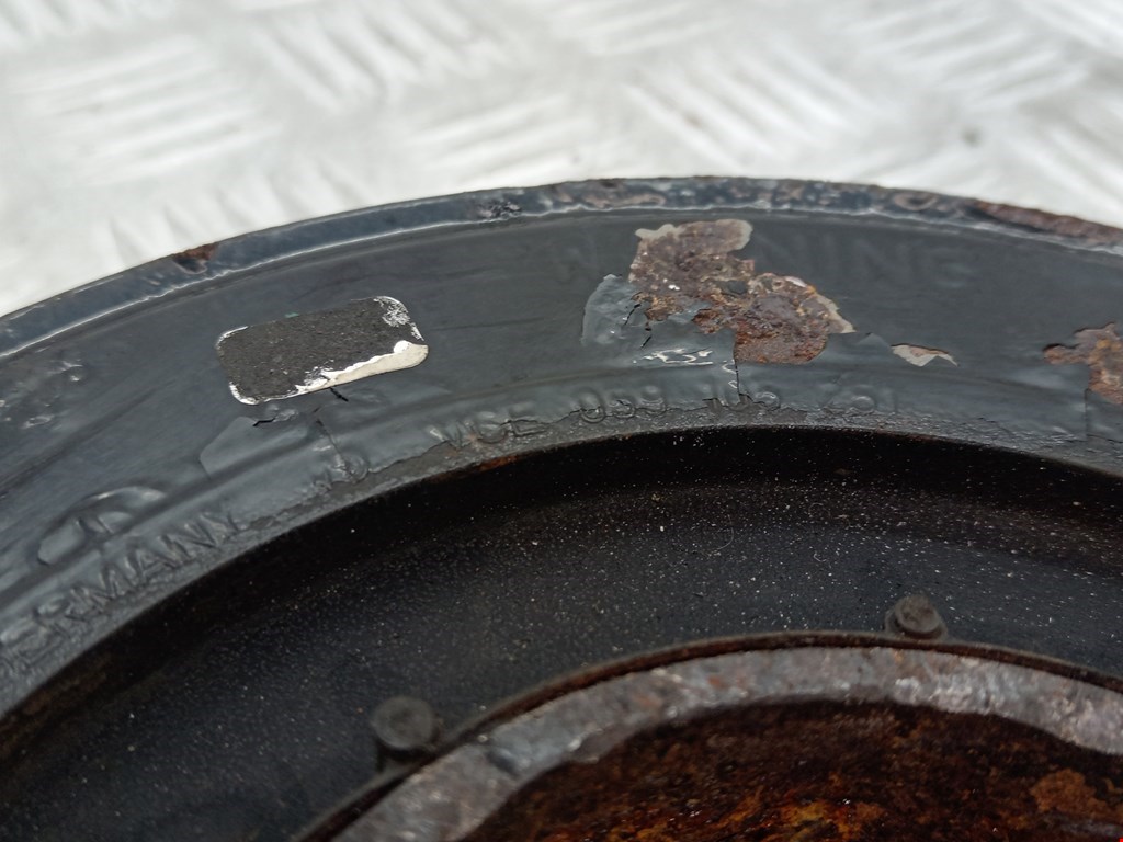 Шестерня коленвала (шкив) VOLKSWAGEN Phaeton 2002-2016