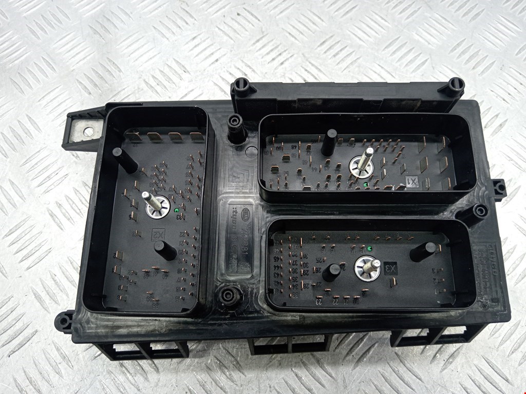 Датчик уровня в бачок омывателя OPEL Astra H/Family 2004-2015