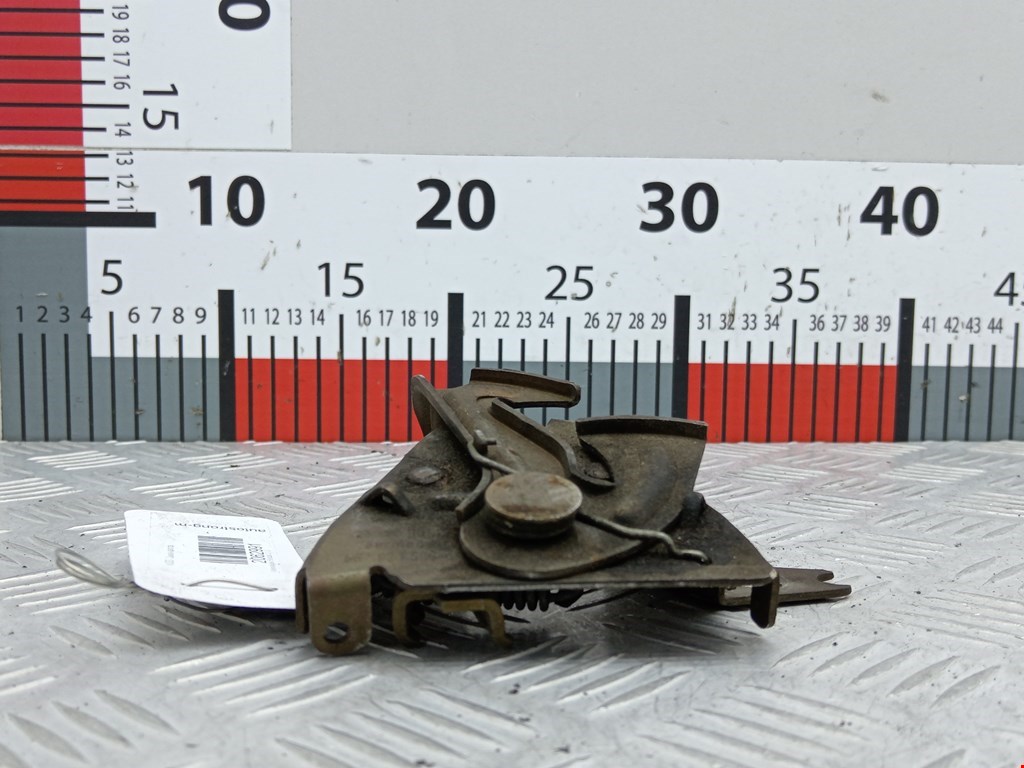 Замок капота VOLKSWAGEN Passat B3 1988-1993