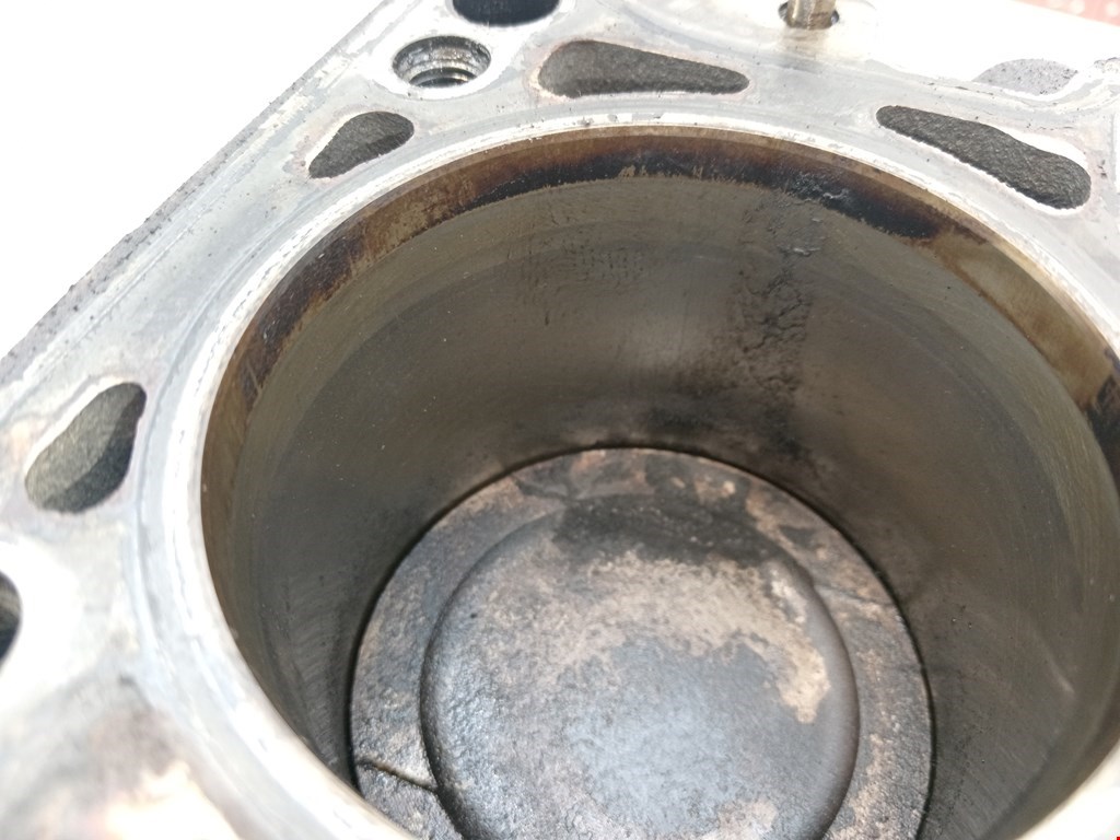 Блок цилиндров VOLKSWAGEN Golf IV 1997-2003