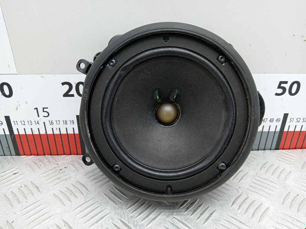 Динамик AUDI A8 D3 2003-2010