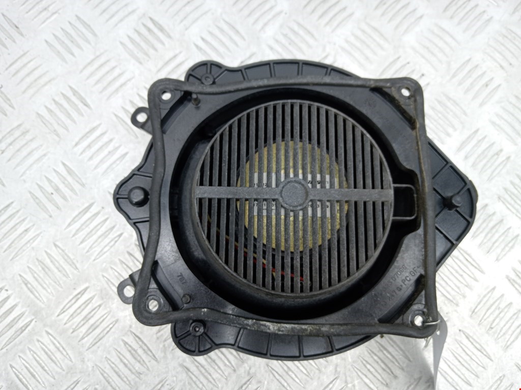 Динамик AUDI A8 D3 2003-2010