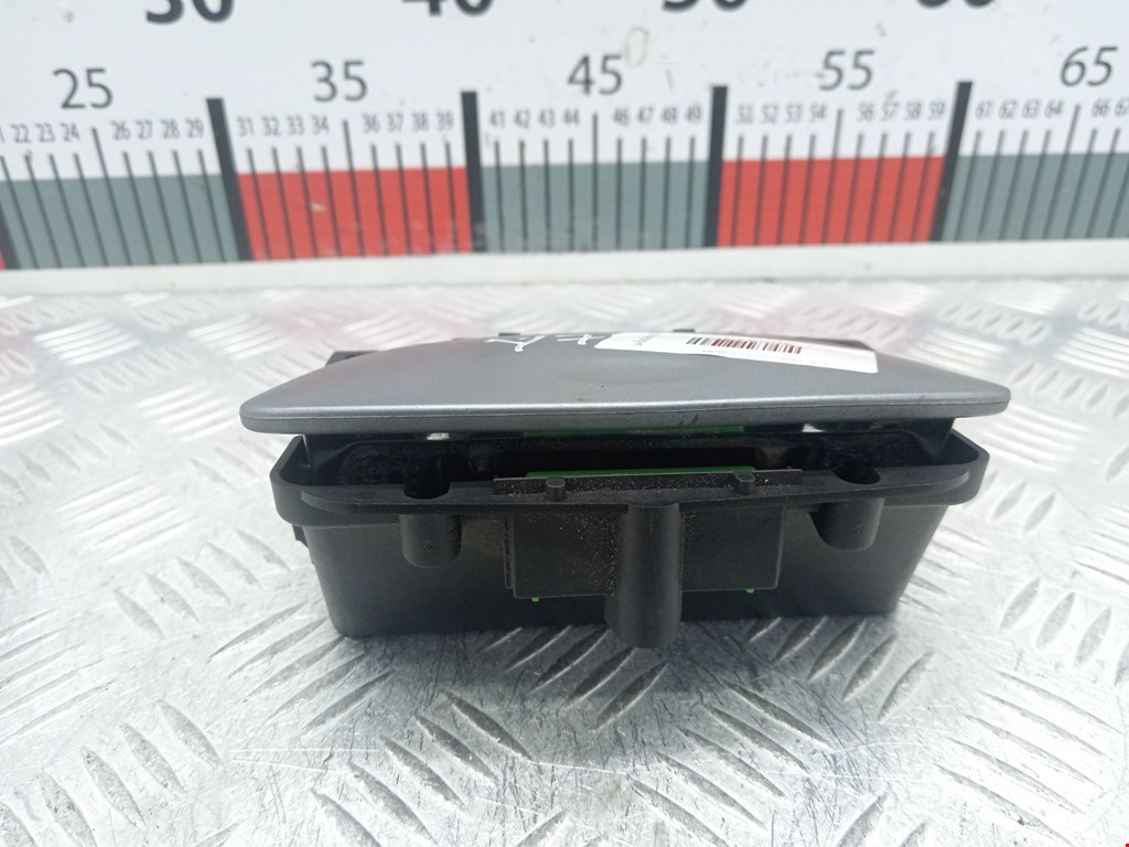 Пепельница передняя CITROEN C5 I 2001-2008