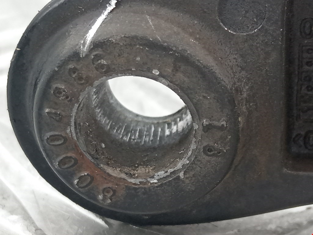 Поводок дворников передний левый/ правый RENAULT Laguna 2001-2007