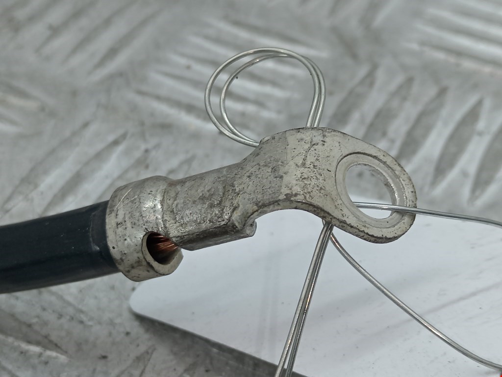 Клемма аккумулятора (минус) - MERCEDES-BENZ Vito W638 1996-2003