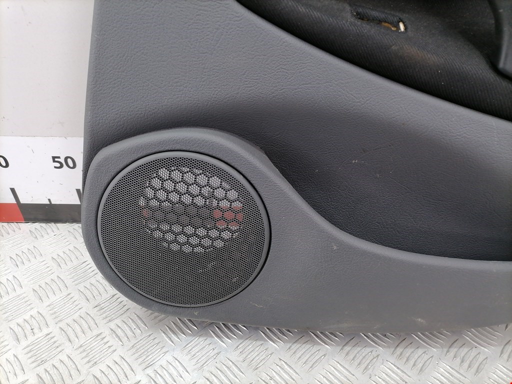 Обшивка двери задняя правая CITROEN C5 I 2001-2008