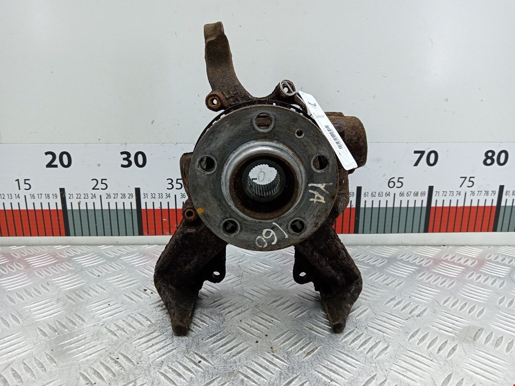 Ступица передняя правая VOLKSWAGEN Golf IV 1997-2003