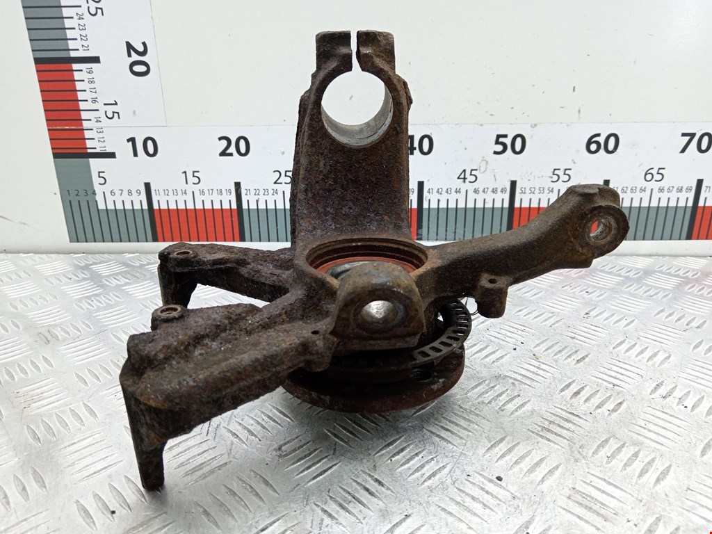 Ступица передняя правая VOLKSWAGEN Golf IV 1997-2003