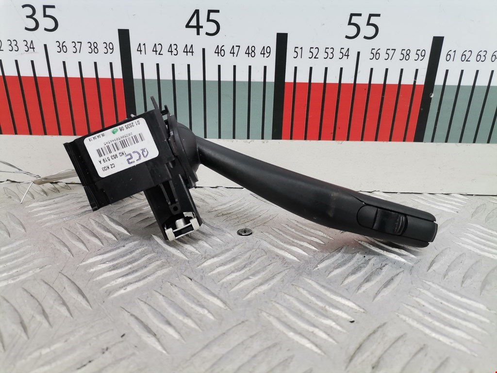 Переключатель стеклоочистителя VOLKSWAGEN Touran 2003-2010