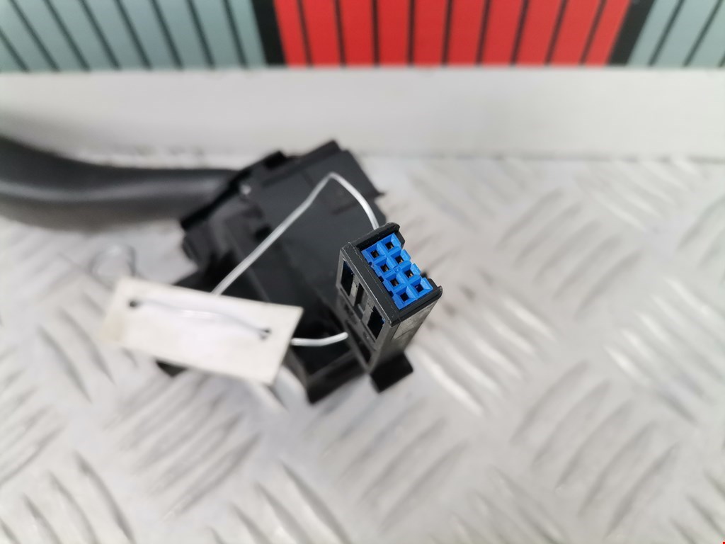 Переключатель стеклоочистителя VOLKSWAGEN Touran 2003-2010