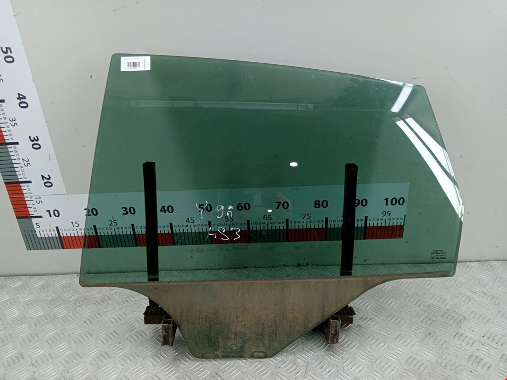 Стекло двери заднее левое SEAT Toledo 2004-2009