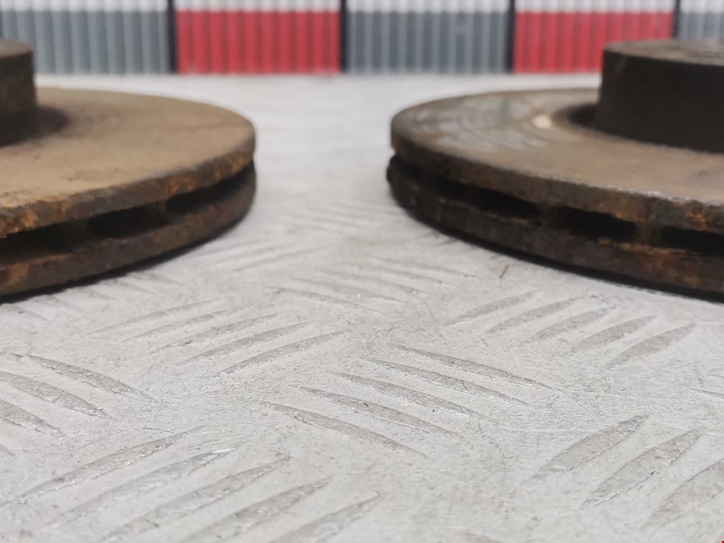 Диск тормозной передний FIAT Tipo 160 1988-1995