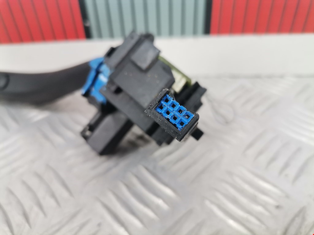 Переключатель стеклоочистителя VOLKSWAGEN Touran 2003-2010