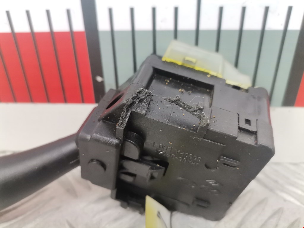 Переключатель стеклоочистителя HYUNDAI i30 2007-2012