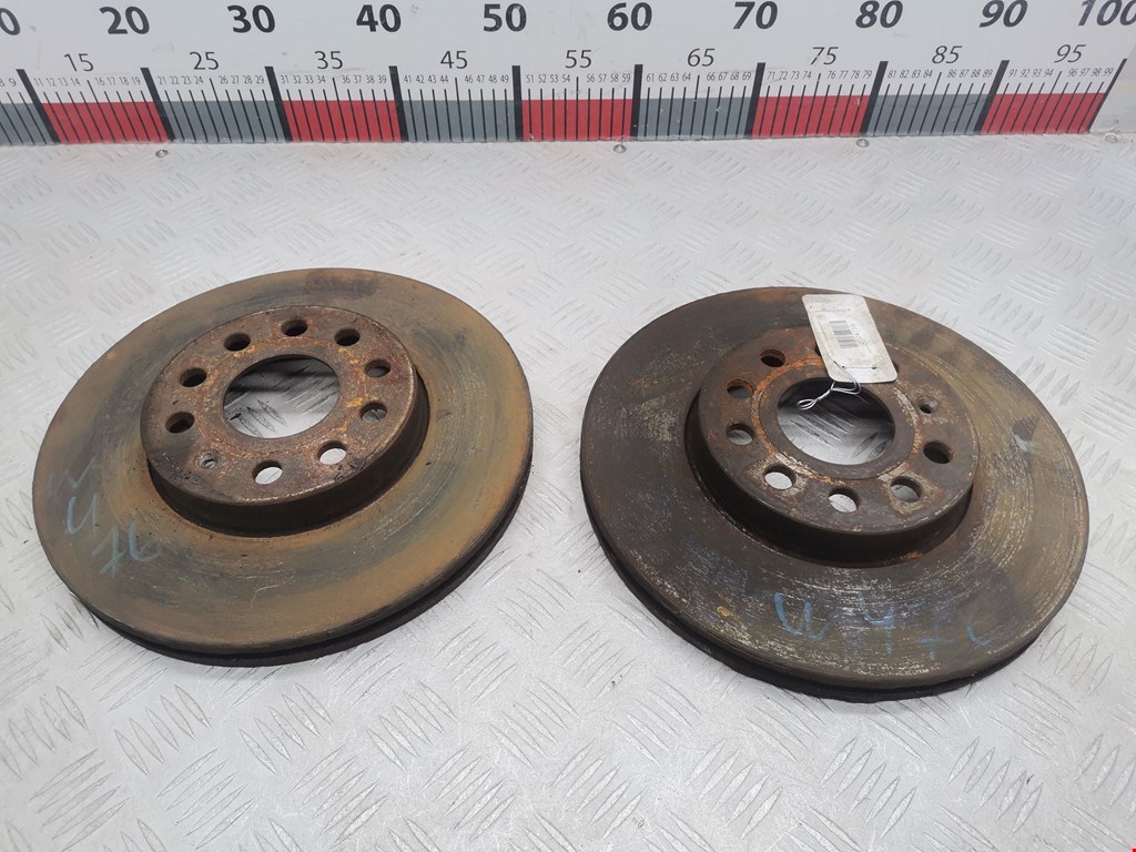 Диск тормозной передний AUDI A3 8P 2003-2013