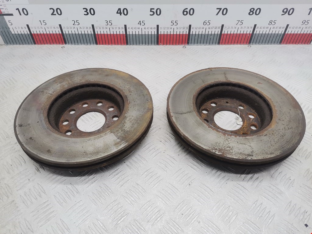 Диск тормозной передний AUDI A3 8P 2003-2013