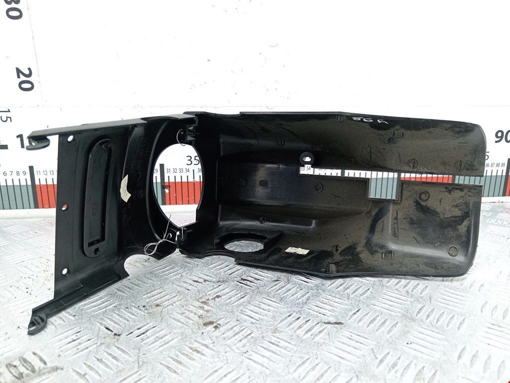 Кожух рулевой колонки SEAT Toledo 2004-2009