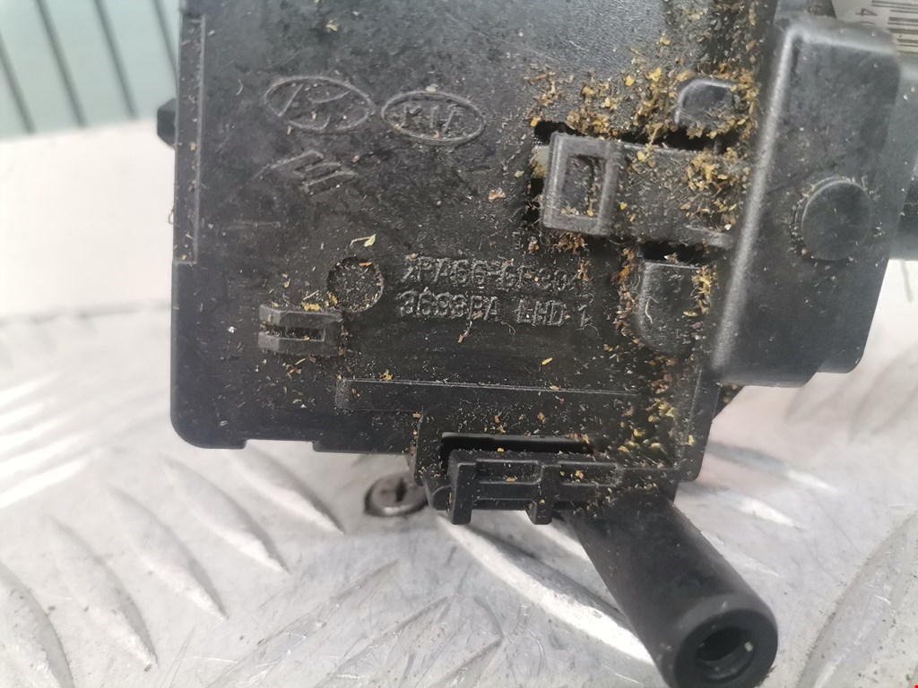 Переключатель стеклоочистителя HYUNDAI i30 2007-2012