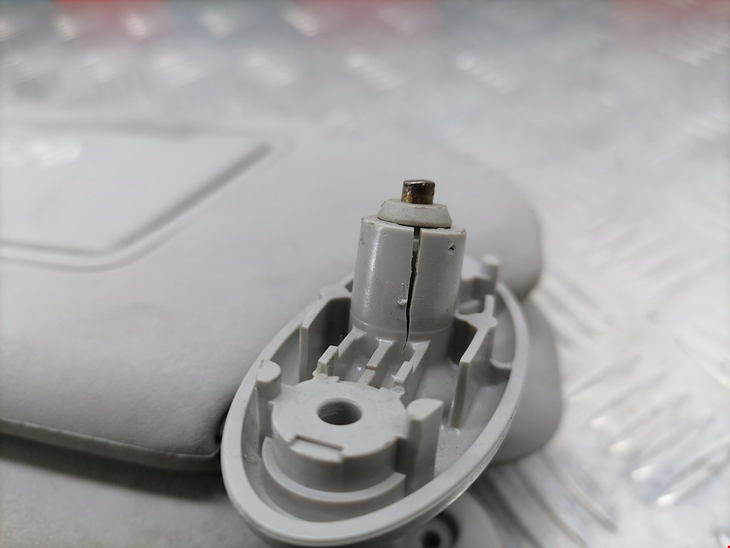 Козырек солнцезащитный FORD Focus II 2005-2011