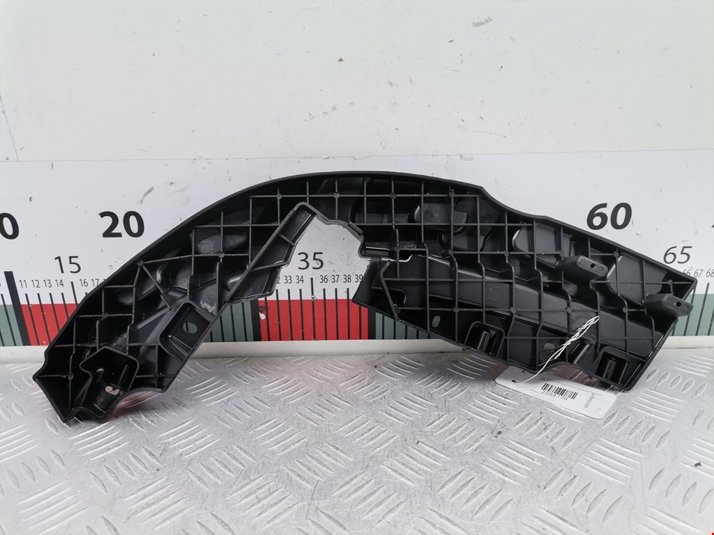 Кронштейн переднего бампера правый RENAULT Laguna 2001-2007