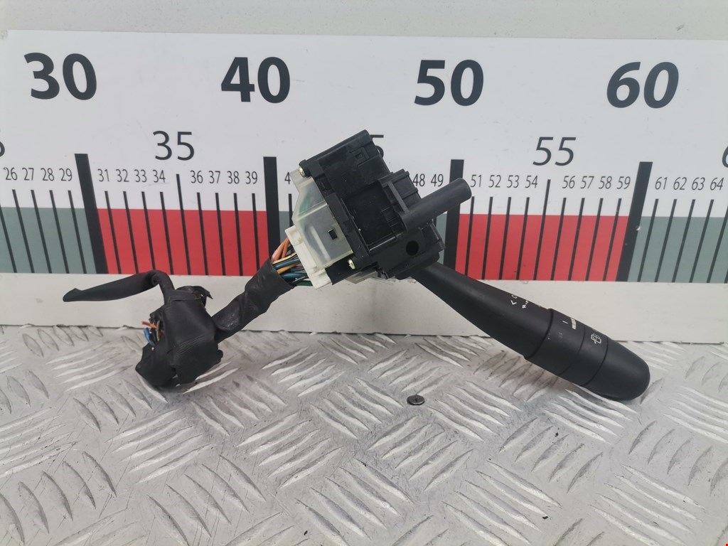 Переключатель стеклоочистителя HYUNDAI i30 2007-2012