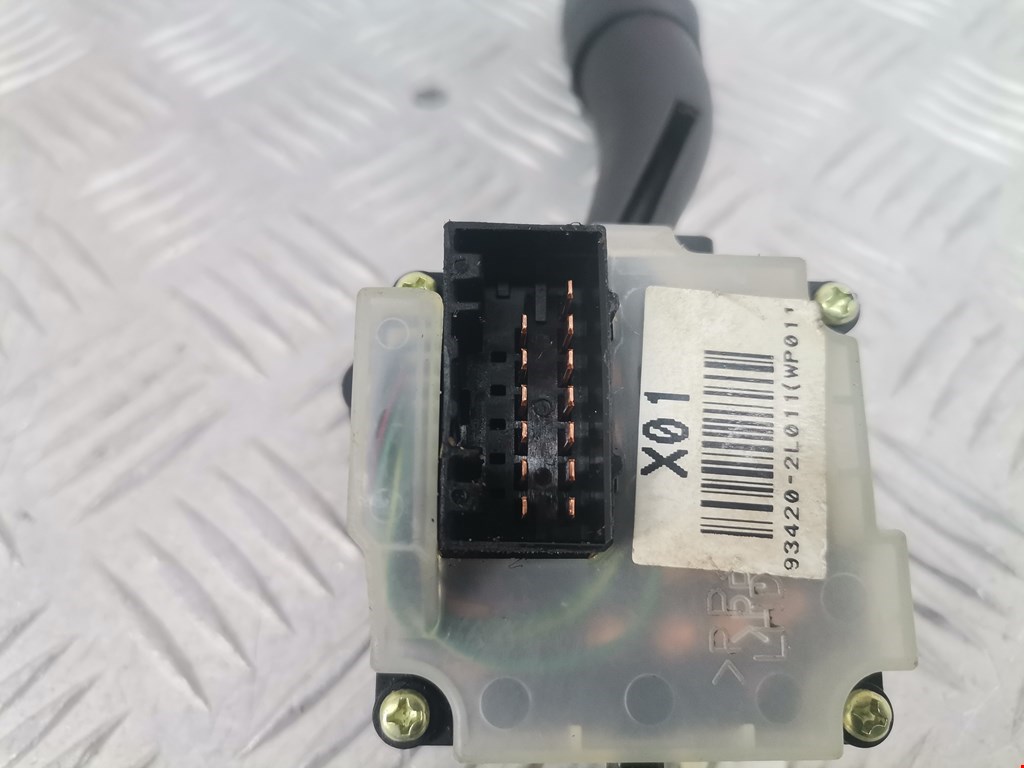 Переключатель стеклоочистителя HYUNDAI i30 2007-2012