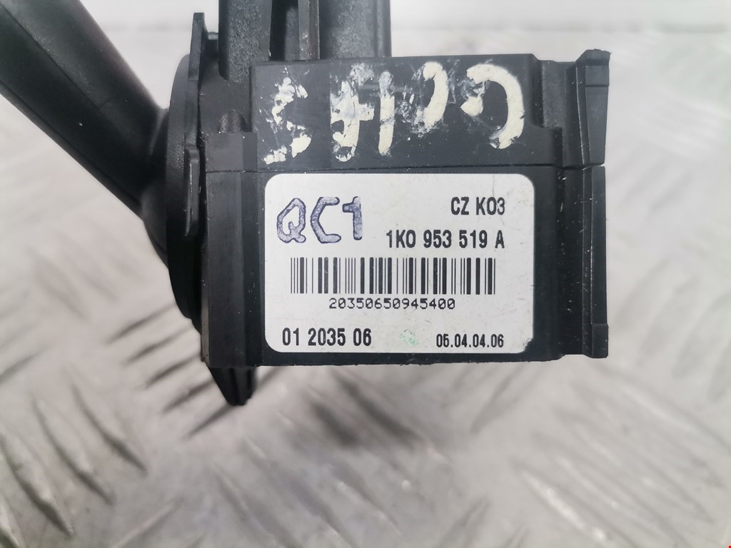 Переключатель стеклоочистителя VOLKSWAGEN Golf V 2003-2009