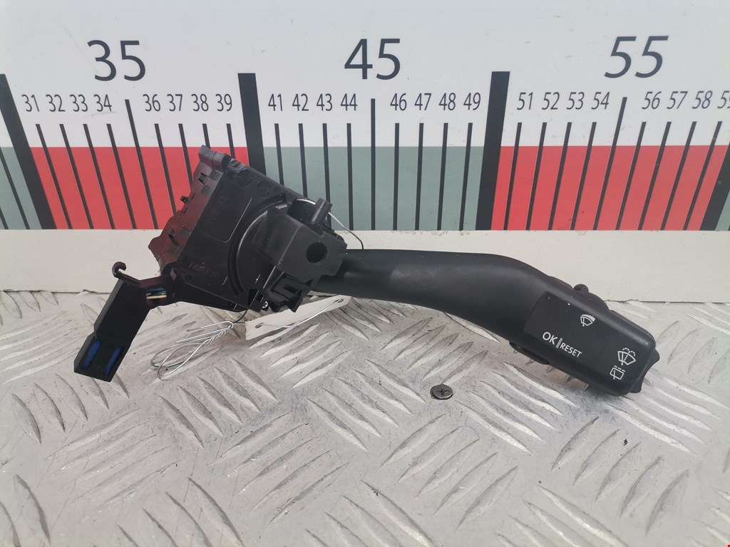 Переключатель стеклоочистителя SEAT Leon 2005-2012