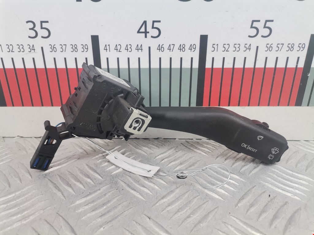 Переключатель стеклоочистителя VOLKSWAGEN Golf V 2003-2009