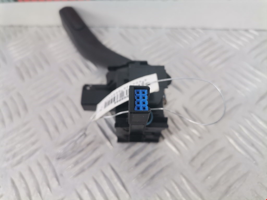 Переключатель стеклоочистителя VOLKSWAGEN Golf V 2003-2009