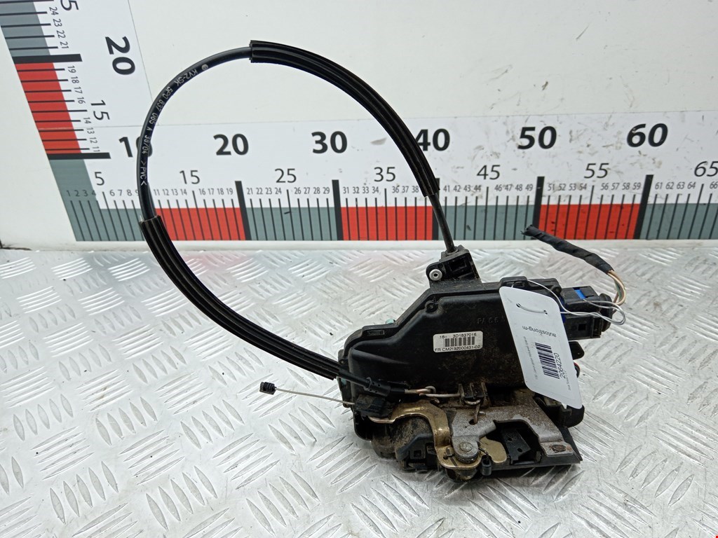 Замок двери передней правой SEAT Toledo 2004-2009