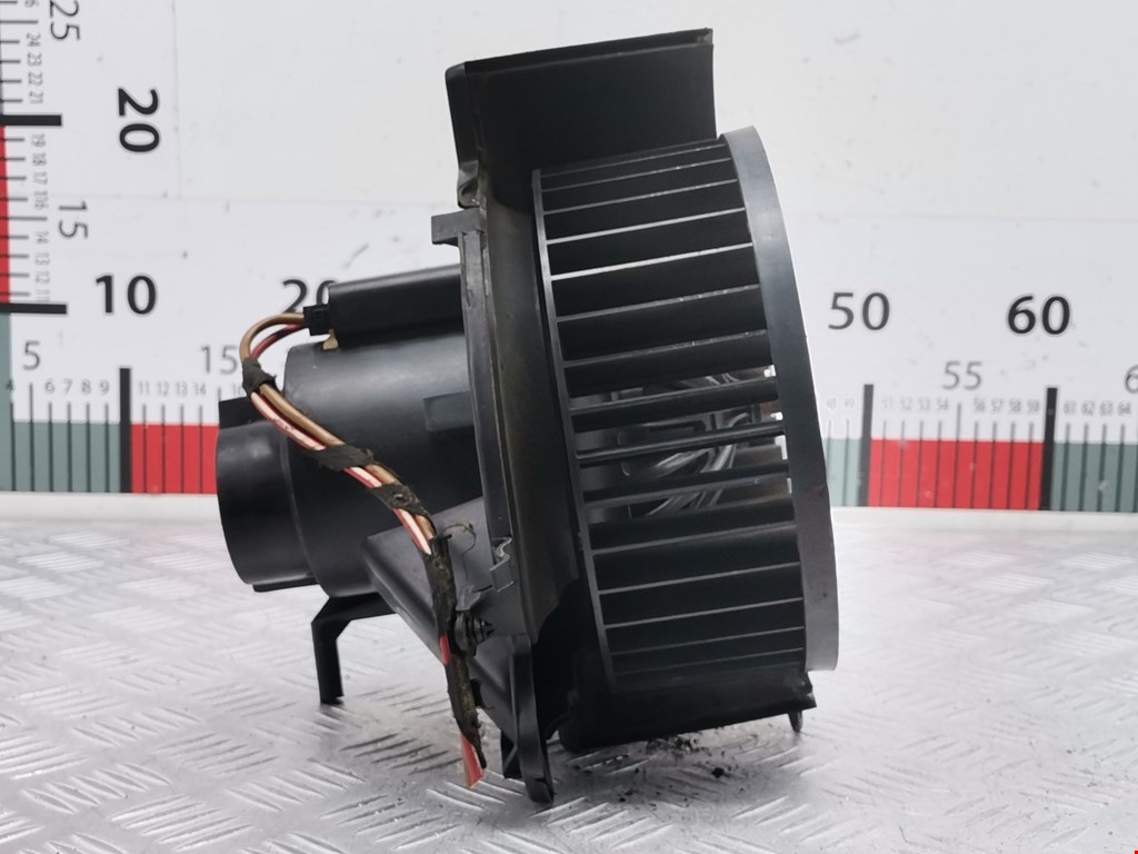 Моторчик (мотор) отопителя салона OPEL Astra G 1998-2005