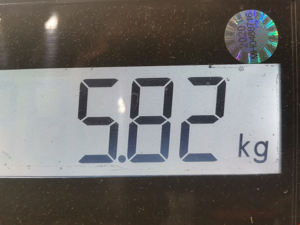 Амортизатор передний левый AUDI A4 B6 2001-2005