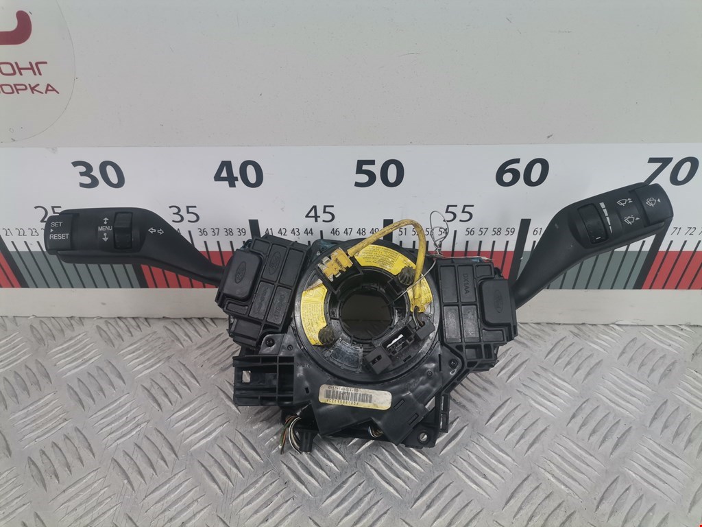 Переключатель поворотов и дворников (стрекоза) Ford C-MAX 1 (2003-2010)