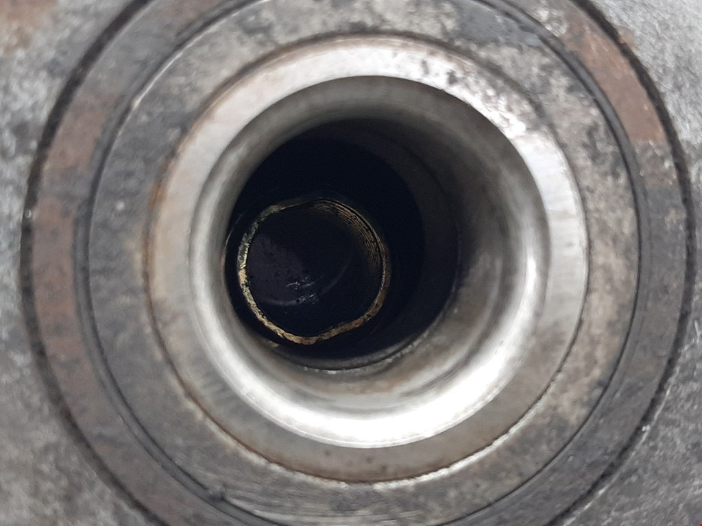 Ступица задняя левая/правая NISSAN Primera P12 2002-2008