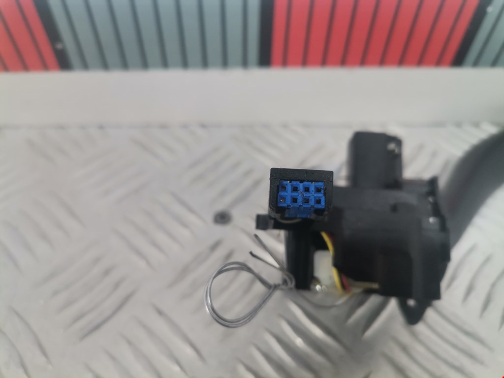 Переключатель стеклоочистителя VOLKSWAGEN Touran 2003-2010