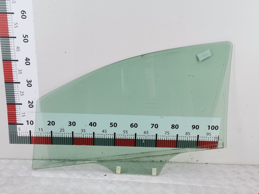 Стекло двери переднее правое PEUGEOT 307 2001-2008