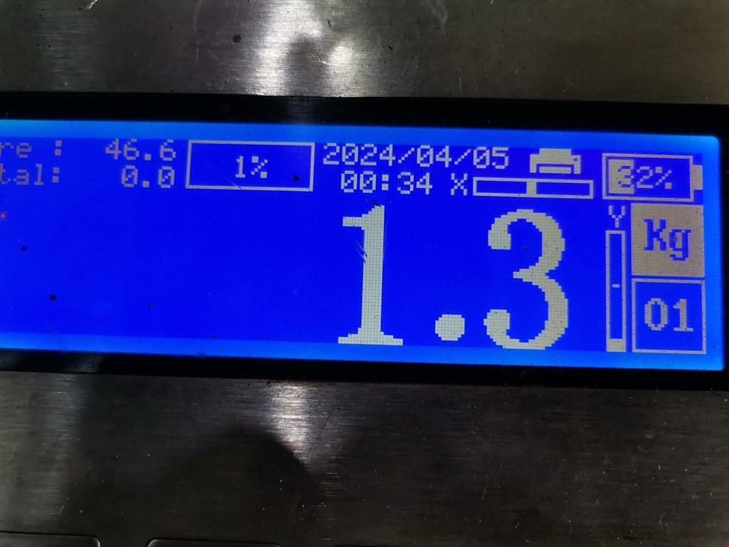 Стекло двери передней правой (форточка) PEUGEOT 307 2001-2008