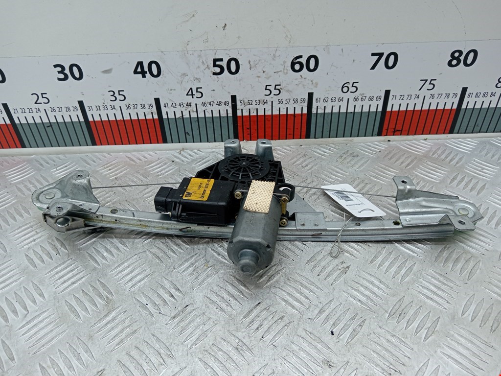 Стеклоподъемник задний правый OPEL Omega B 1994-2004