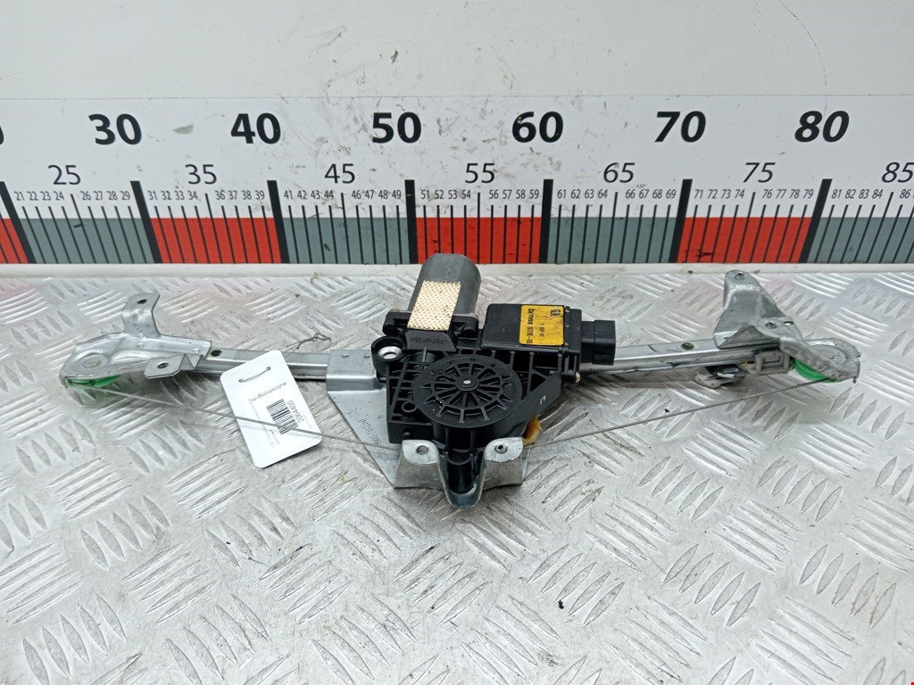 Стеклоподъемник задний правый OPEL Omega B 1994-2004