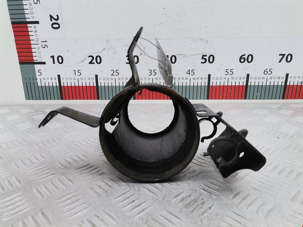 Кронштейн топливного фильтра MITSUBISHI Space Star 1999-2006