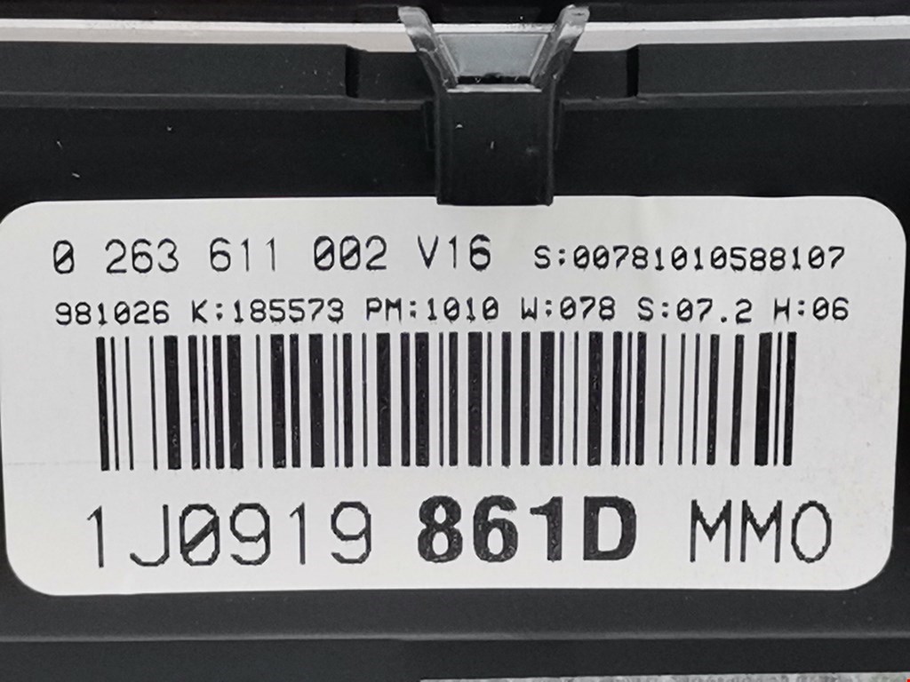 Панель приборов (щиток) VOLKSWAGEN Bora 1998-2005