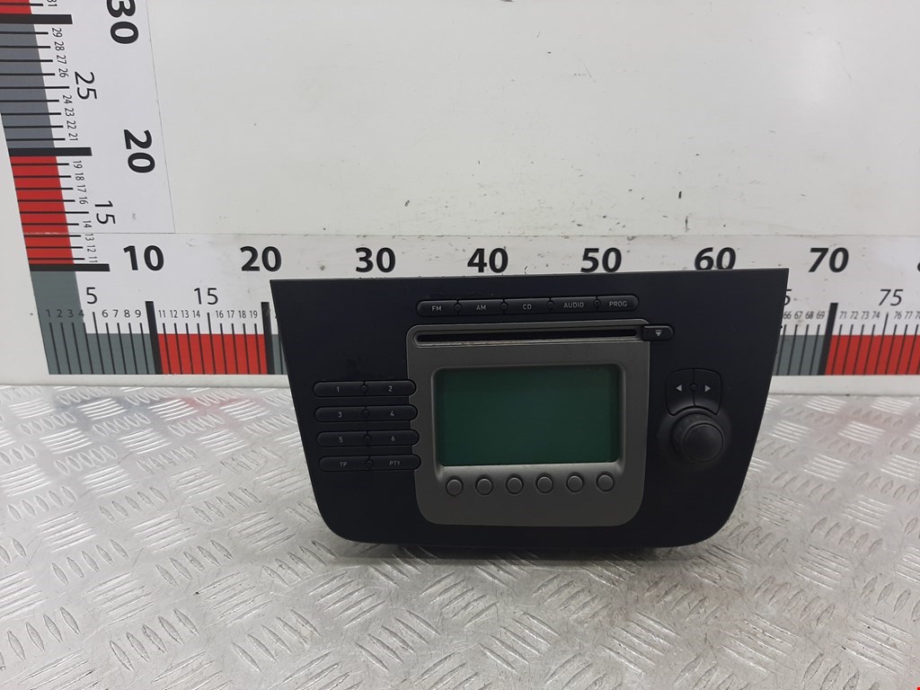 Магнитола SEAT Toledo 2004-2009