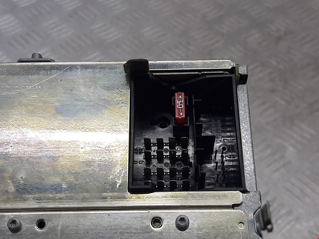 Магнитола SEAT Toledo 2004-2009