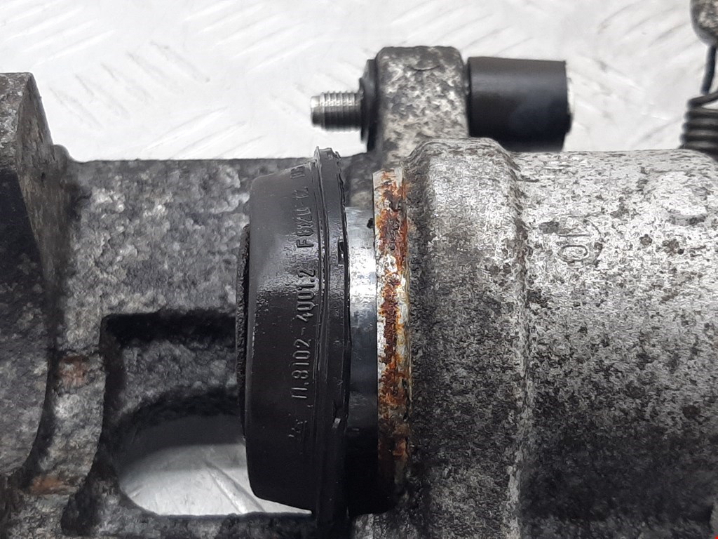 Суппорт задний правый OPEL Signum 2003-2008