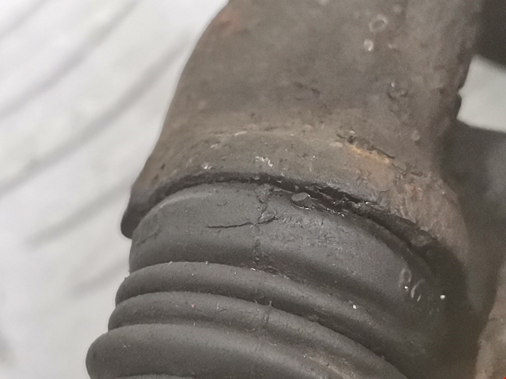 Суппорт передний левый VOLKSWAGEN Passat B5 1997-2005