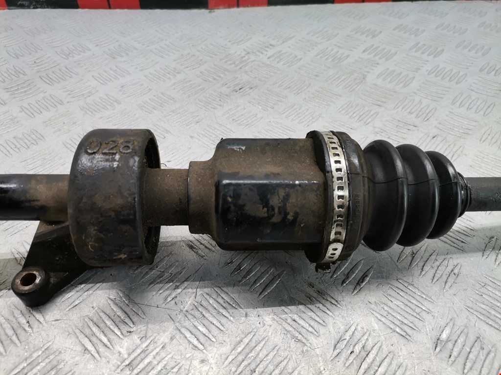 Полуось (привод, приводной вал) передняя правая MINI Hatch R50/R53 3-door 2001-2006