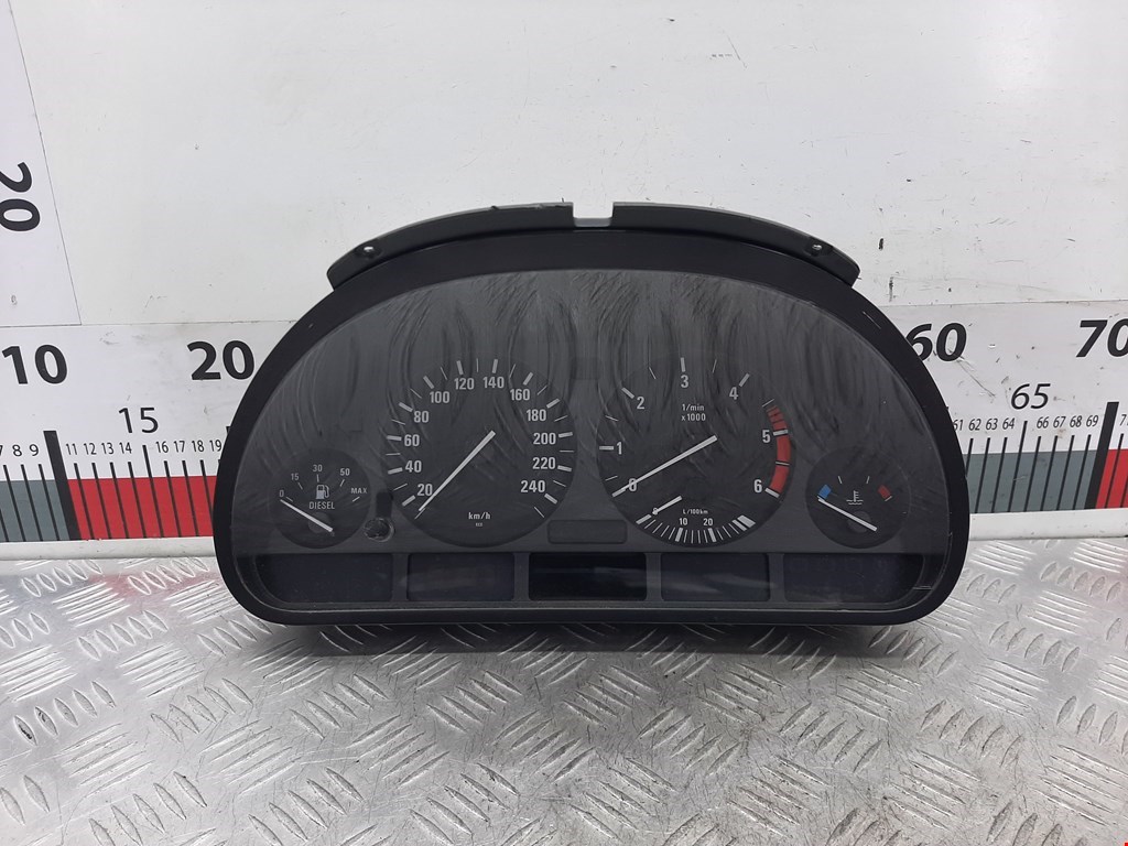 Панель приборов (щиток) BMW 5er 5 серия E39 1995-2004