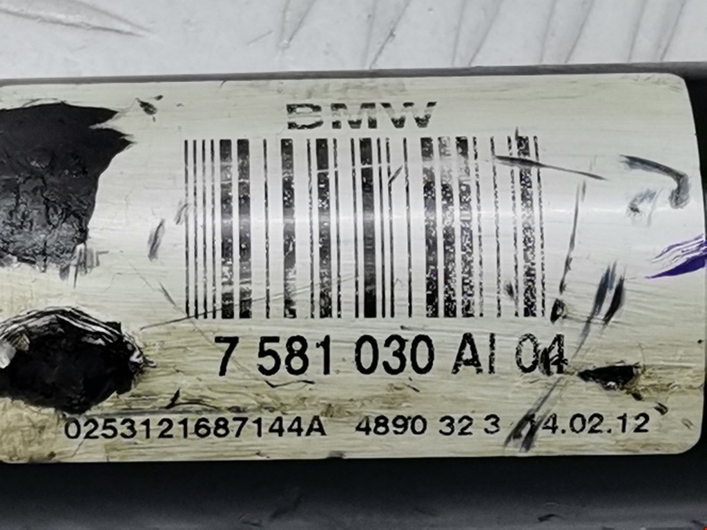 Полуось (привод, приводной вал) задняя правая BMW 5er 5 серия F10/F11/F07 2009-2017